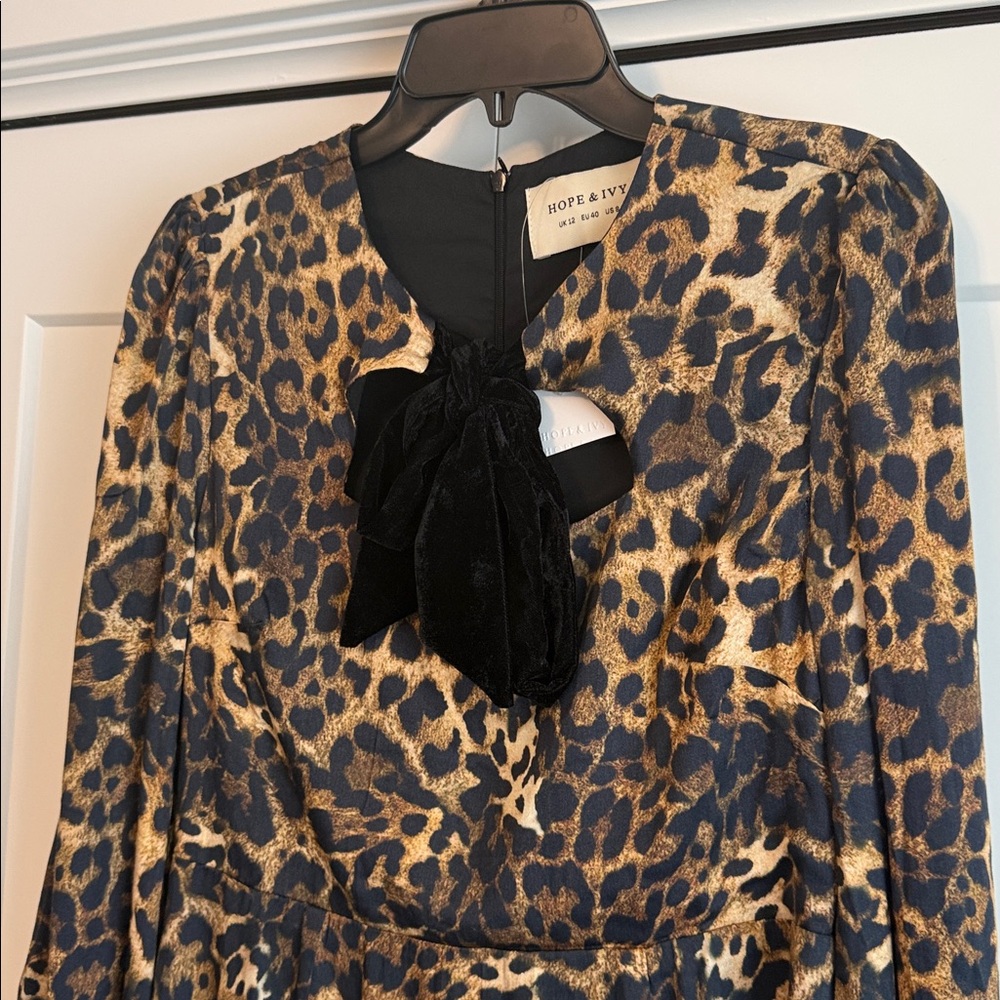 Hope & Ivy India Blouson Sleeve Skater Dress - Picture 4 of 10